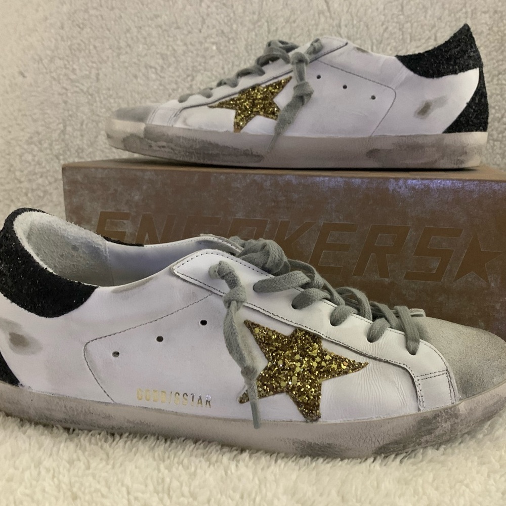 ❌SOLD❌Golden Goose Superstars, size 42, NWB